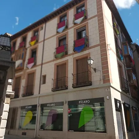 Agapo Pensión Toledo